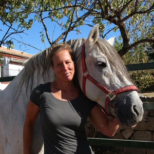 Gepr. Tierheilpraktikerin/APM/Organetik/Wirbelsäulenbehandlung/Manuelle Therapie